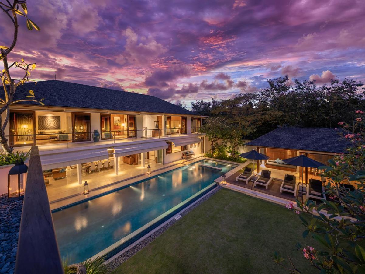 Villa Cendrawasih Seminyak  Exterior photo